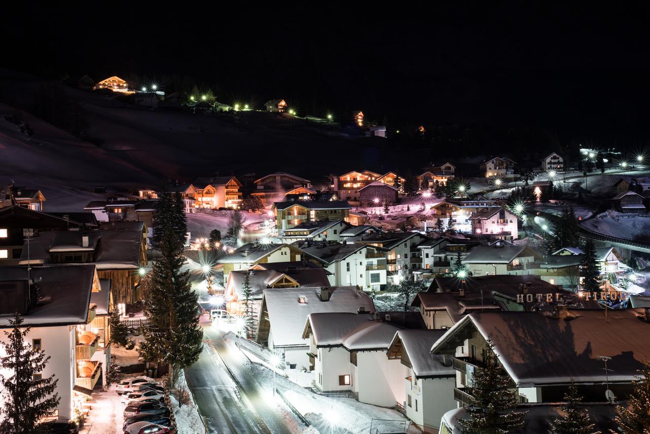 Hotel Tofana San Cassiano  Kültér fotó